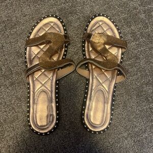 Chic Bronze Women's Sandals